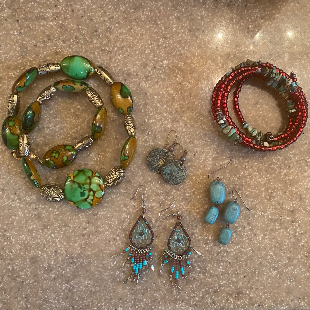 Make some noise with this turquoise jewelry bundle